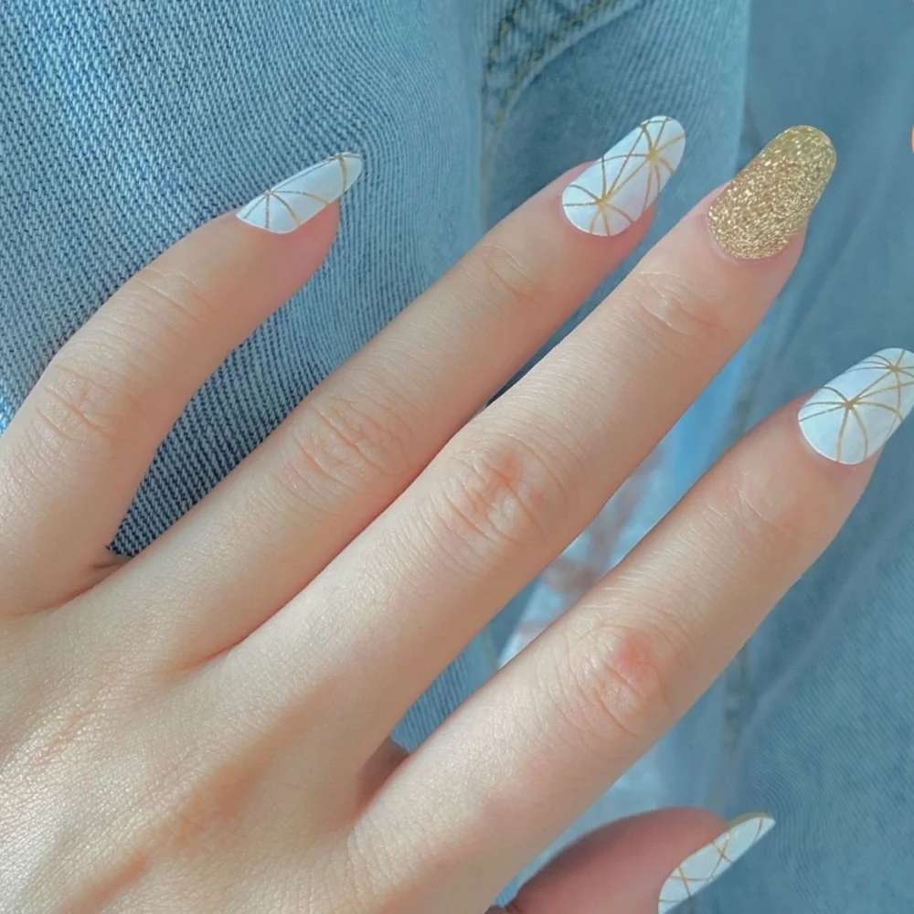 MA SOIRÉE Nails Co. | Golden 💅